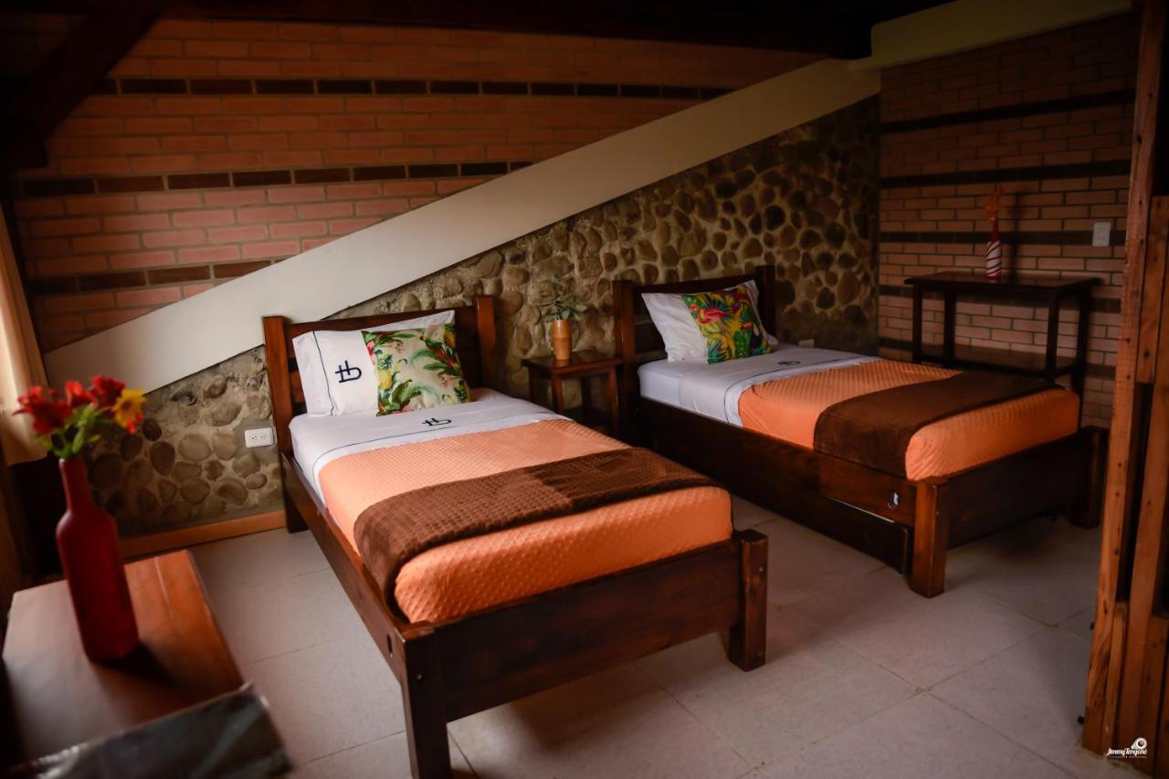 Ecohotel Bordones Isnos المظهر الخارجي الصورة